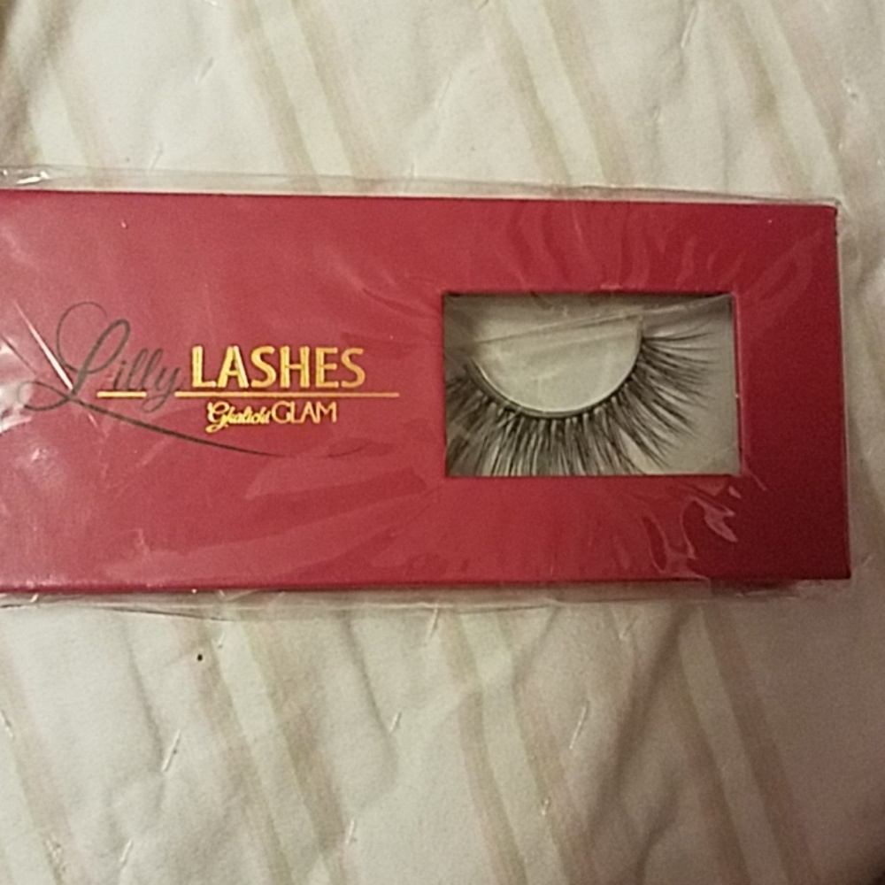 Lilly Lashes